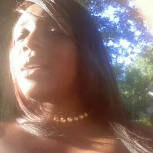 Meet your Posher, Shamika